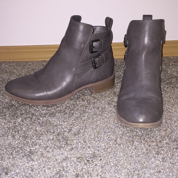 Old Navy Shoes - Grey double buckle booties!